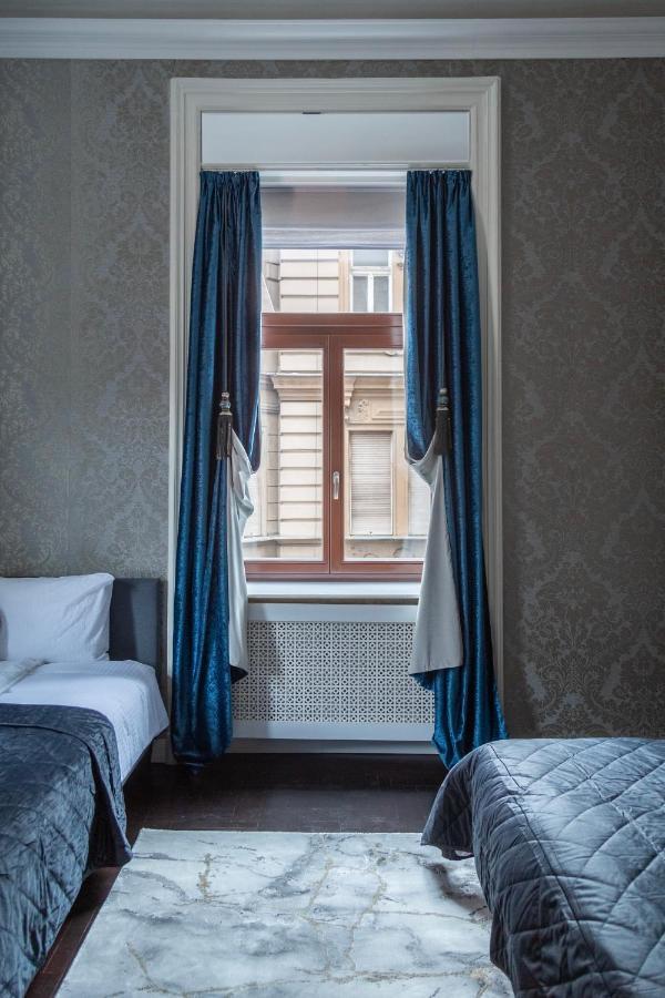 Luxury Apartment With Balcony Next To The New York Cafe Budapest Bagian luar foto